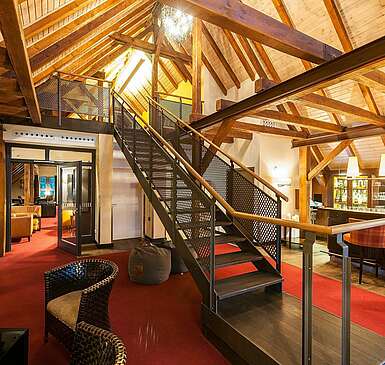 Hotel Esplanade Resort & Spa, Winston Longe