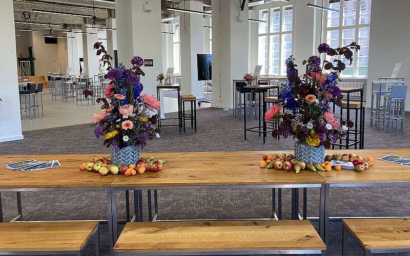 Meet Germany 2023 Blumentisch The Drivery GmbH