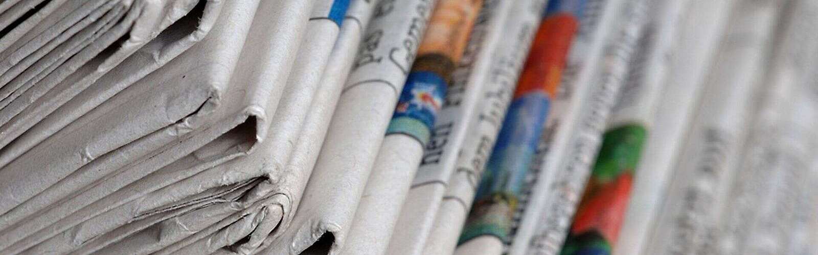 Zeitungen & Prospekte